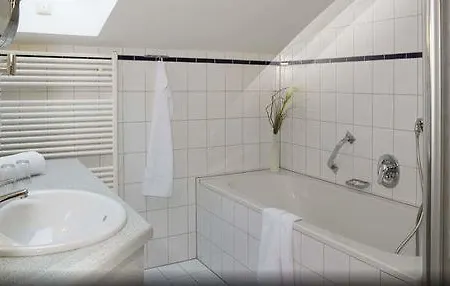 Landgasthof Hohenauer Hof 3*