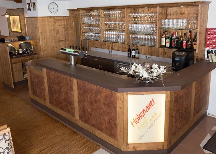 Landgasthof Hohenauer Hof Hotel 3*