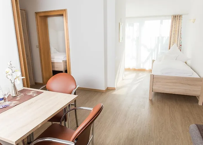 Hotel Landgasthof Hohenauer Hof 3*